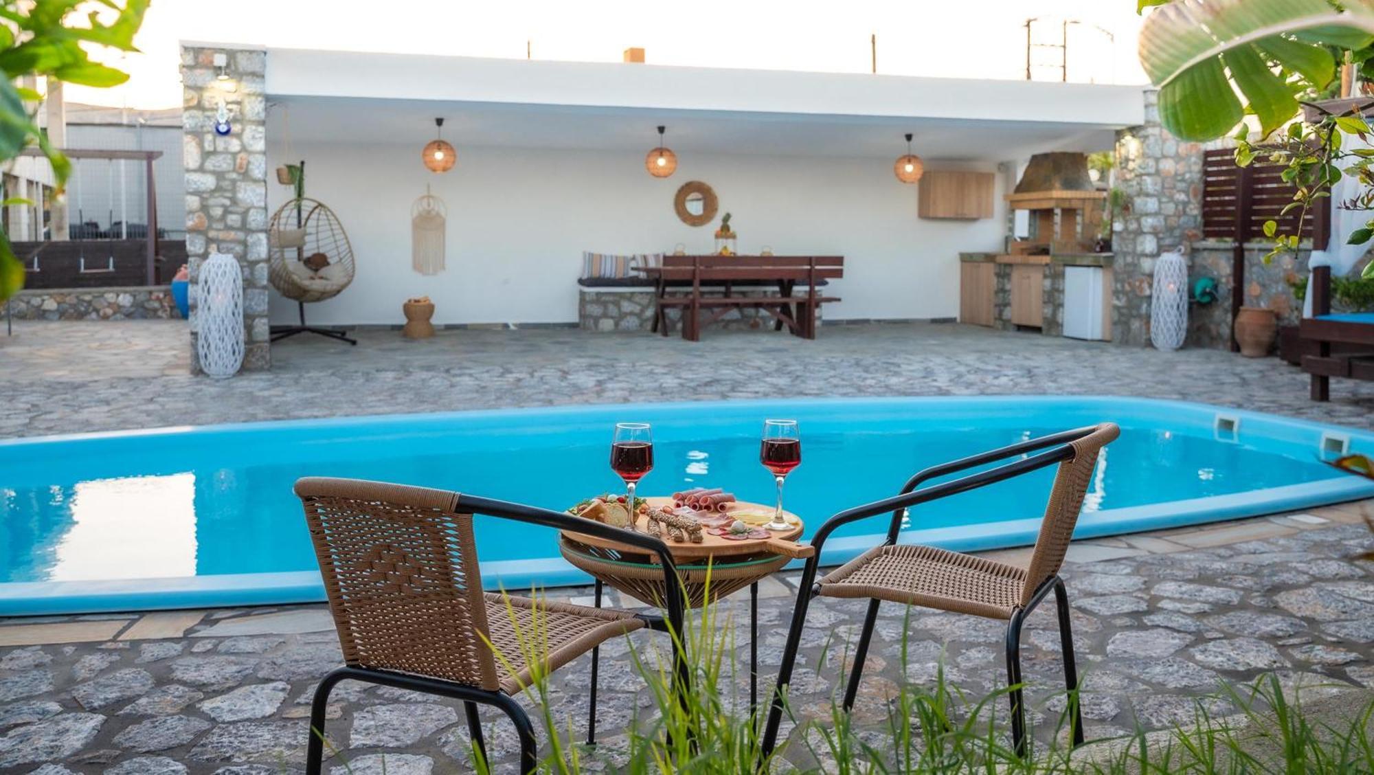 Maripaul Family Villa ลาร์ดอส ภายนอก รูปภาพ